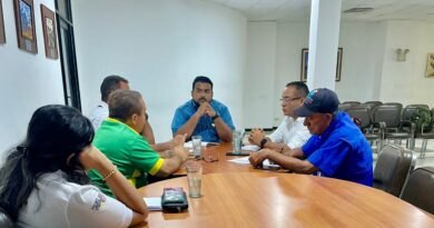 Concejal Javier Africano sostuvo reunión con transportistas para abordar el tema del pasaje