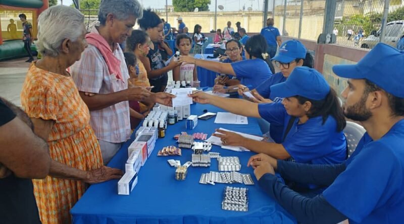 Alcaldía de Lagunillas atendió a más de 350 familias con jornada social en el sector Rafael María Baralt