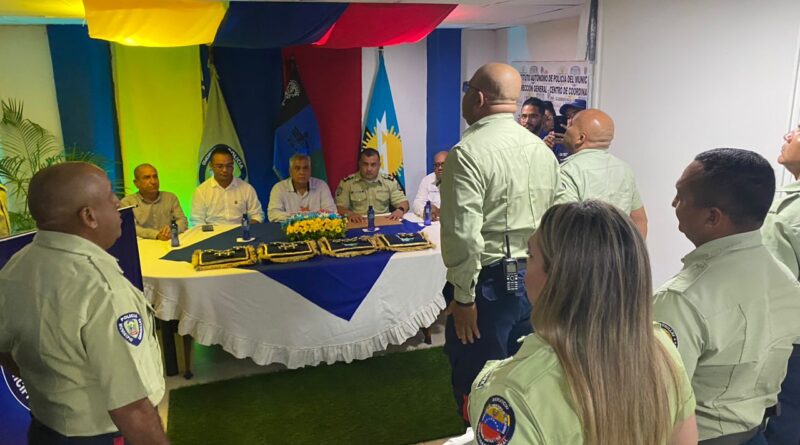 Ascendidos nueve funcionarios de PoliLagunillas por Actos Altruistas
