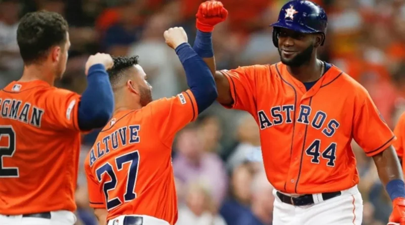 José Altuve y Cristian Javier guiaron primera victoria de Astros de Houston