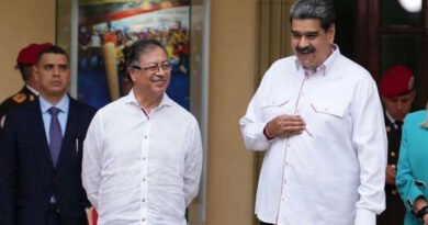 Presidente Petro llegó a Venezuela para participar en la Feria Internacional del Libro