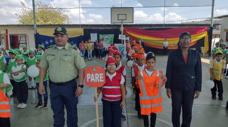 PoliLagunillas juramentó Brigadas Escolares en el G.E. “Eleazar López  Contreras”