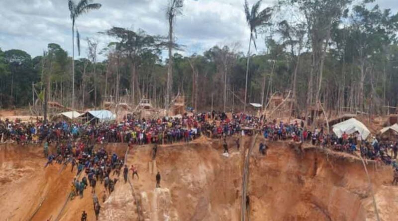 Derrumbe de una mina en el estado Bolívar dejó al menos 30 muertos. Otras 100 personas están sepultadas