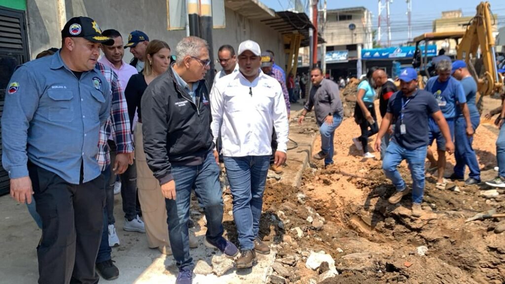 Alcalde José Mosquera inició Plan de Rehabilitación Vial 2024 en el municipio Lagunillas
