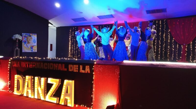 Cabimas: A casa llena la municipalidad celebró el Día Internacional de la Danza