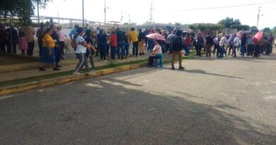 Normalidad en inicio de las elecciones presidenciales en el municipio Lagunillas