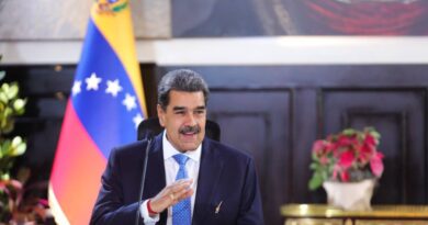 Maduro acusa de “asociación para delinquir” a quienes apoyan Ley Bolívar: “Aténganse a las consecuencias”