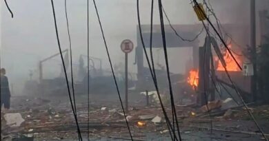 Una avioneta se estrella en zona comercial del sur de Brasil: Hay al menos nueve muertos