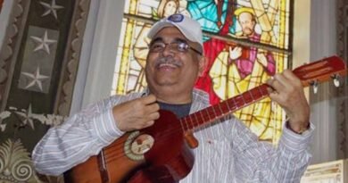 La gaita se viste de luto: falleció el poeta Renato Aguirre