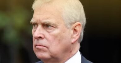 Arrestan a Andrew Mountbatten-Windso en Reino Unido por sospecha de mala conducta en cargo público