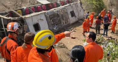 Reportan 15 muertos tras accidente de autobús con peregrinos en Brasil
