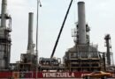 Pdvsa habría desplegado equipos para contener dos derrames petroleros cerca de Cardón