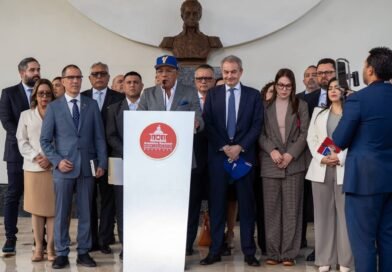 Van más de siete mil beneficiados con la Ley de Amnistía, según Jorge Rodríguez