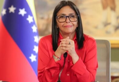 Delcy Rodríguez decreta este #18Marzo día de júbilo nacional por triunfo en Clásico Mundial de Béisbol