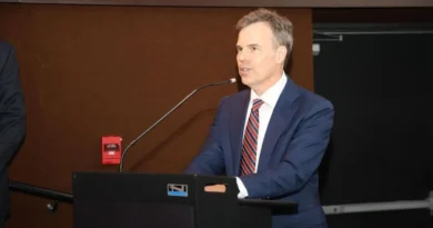 John M. Barrett sustituirá a Laura Dogu como nuevo encargado de negocios de su embajada en Venezuela