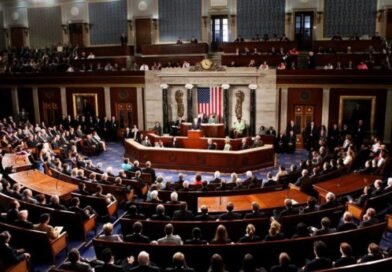 Senado de EEUU falla en intento de limitar posibles acciones militares de Trump en Cuba