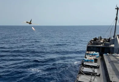 Estados Unidos intercepta buque de carga iraní en el golfo de Omán