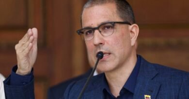 Jorge Arreaza afirma que la Ley de amnistía sigue vigente: “Las solicitudes se seguirán recibiendo”