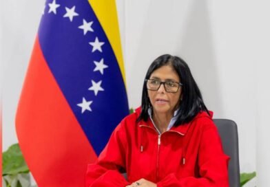 Delcy Rodríguez promete «una nueva etapa para recuperar la esperanza» tras cumplir 100 días de gobierno