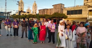 Alcaldía Bolivariana de Cabimas escenifica Viacrucis viviente en el marco de la Semana Mayor