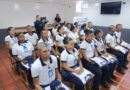 Estudiantes de UNES-PoliLagunillas reciben uniformes reglamentarios