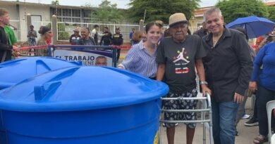 Alcalde José Mosquera fortalece su gestión social con entrega de tanques y atención directa