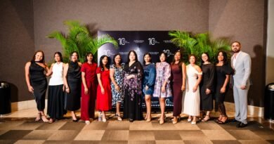 Catalonia Santo Domingo celebra décimo aniversario.