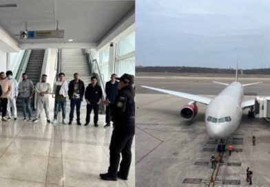 Nuevo vuelo con más de 300 migrantes repatriados por EEUU arribó al país, entre ellos 17 menores de edad