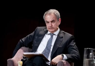 Juez bloquea cuentas de Zapatero a petición de la Unidad de Delincuencia Económica