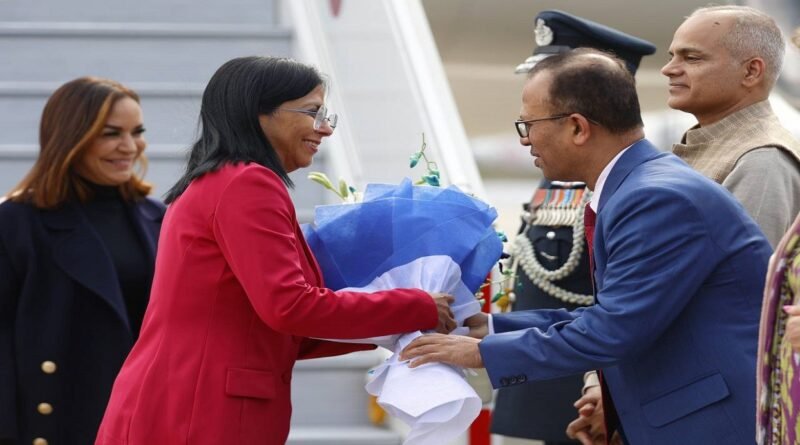 Presidenta (E) Delcy Rodríguez inicia el miércoles una visita a la India en busca de alianzas petroleras