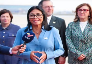 «Traemos un mensaje de paz y cooperación»: Delcy Rodríguez inicia agenda bilateral en la India
