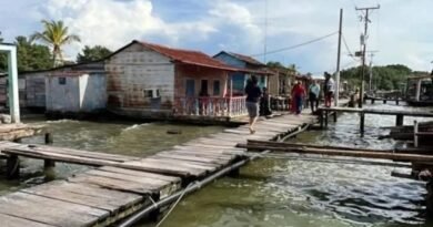Mueren dos niñas en accidente de lancha en la Costa Oriental del Lago