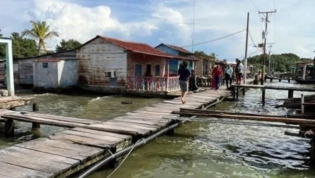 Mueren dos niñas en accidente de lancha en la Costa Oriental del Lago