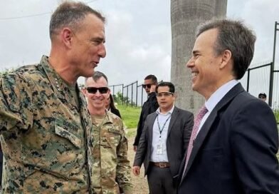 Barrett afirma que las fases de la transición se mantienen pero los sismos las retrasarán