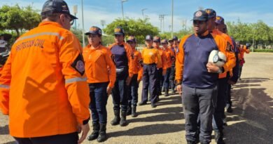 PC Zulia despliega quinta avanzada de especialistas en búsqueda y rescate para atender emergencia nacional
