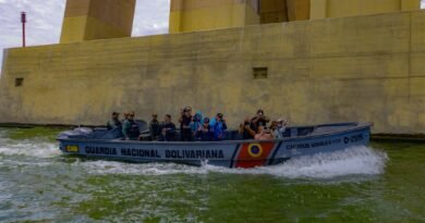 Expertos de la Comisión Especial de Infraestructura del Zulia evalúan condiciones estructurales del Puente sobre el Lago