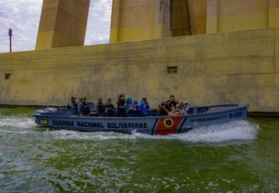Expertos de la Comisión Especial de Infraestructura del Zulia evalúan condiciones estructurales del Puente sobre el Lago