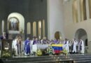 Arquidiócesis oficia misa en honor a las víctimas de los terremotos