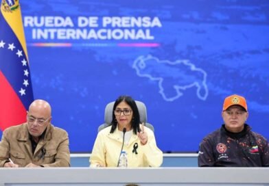 La búsqueda de sobrevivientes no se detiene