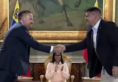 Corpoelec e Impsa firman de nuevo contrato para reactivar obras en Tocoma y Macagua