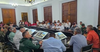 Gobernador Luis Caldera instala Estado Mayor para atender 6.300 unidades de producción ganadera en el Zulia
