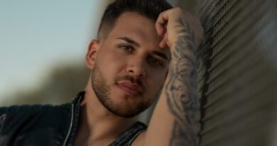 Tony Lozano rompe la Bachata Sensual con “Miradita Asesina”