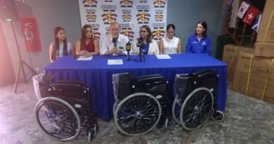 Club Hispano dona 43 sillas de ruedas a la Alcaldía del municipio Lagunillas