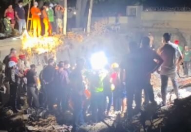 Encontraron los cuerpos de siete miembros de una familia en un edificio en La Guaira, estaban dentro un carro