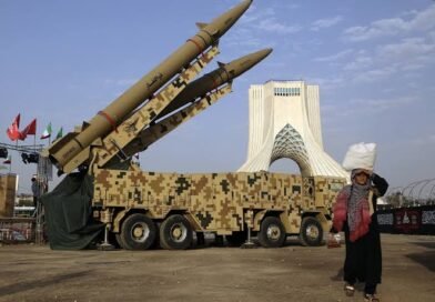 Irán confirma contactos para retomar negociaciones tras nueva escalada militar
