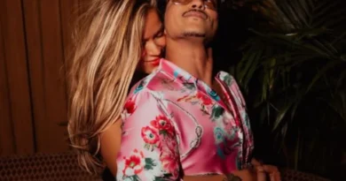 ¿Romance o colaboración? Las fotos de Karol G y Bruno Mars que encienden las redes sociales