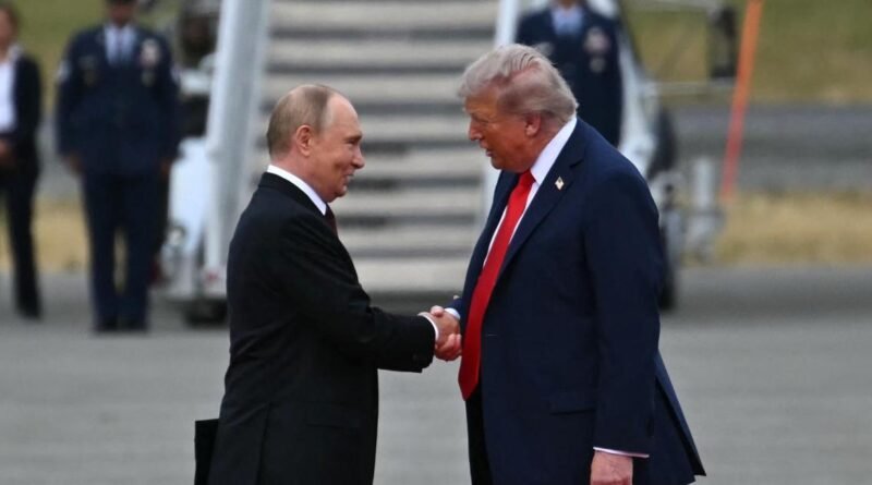 Trump divide al Partido Republicano tras aliviar temporalmente las sanciones contra Rusia