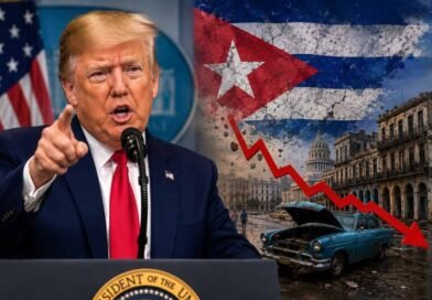 Donald Trump afirma que los buques de EEUU pasarán por Cuba tras la guerra en Irán
