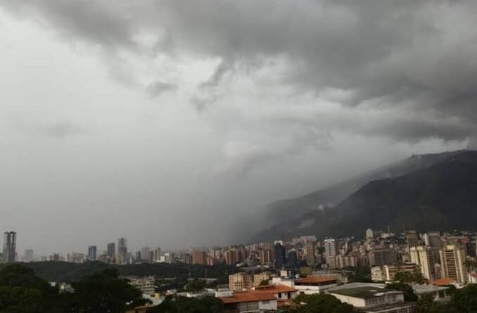 Inameh: Dos ondas tropicales impactarán Venezuela del 13 al 18 de octubre